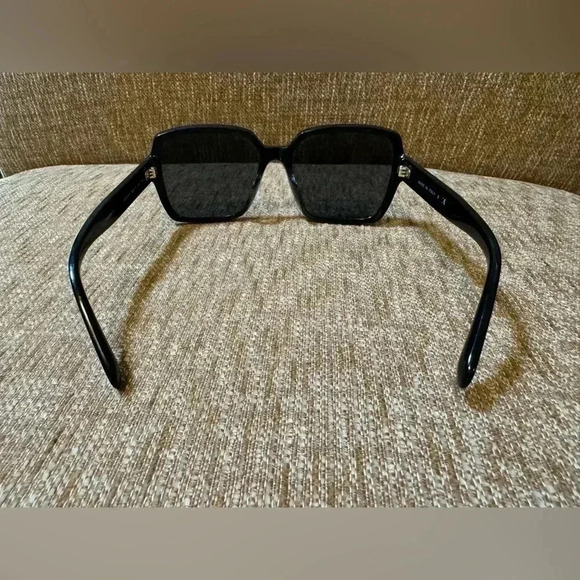 ❤️ Authentic Chanel Square Sunglasses C622/S4 ❤️ - Picture 5 of 13